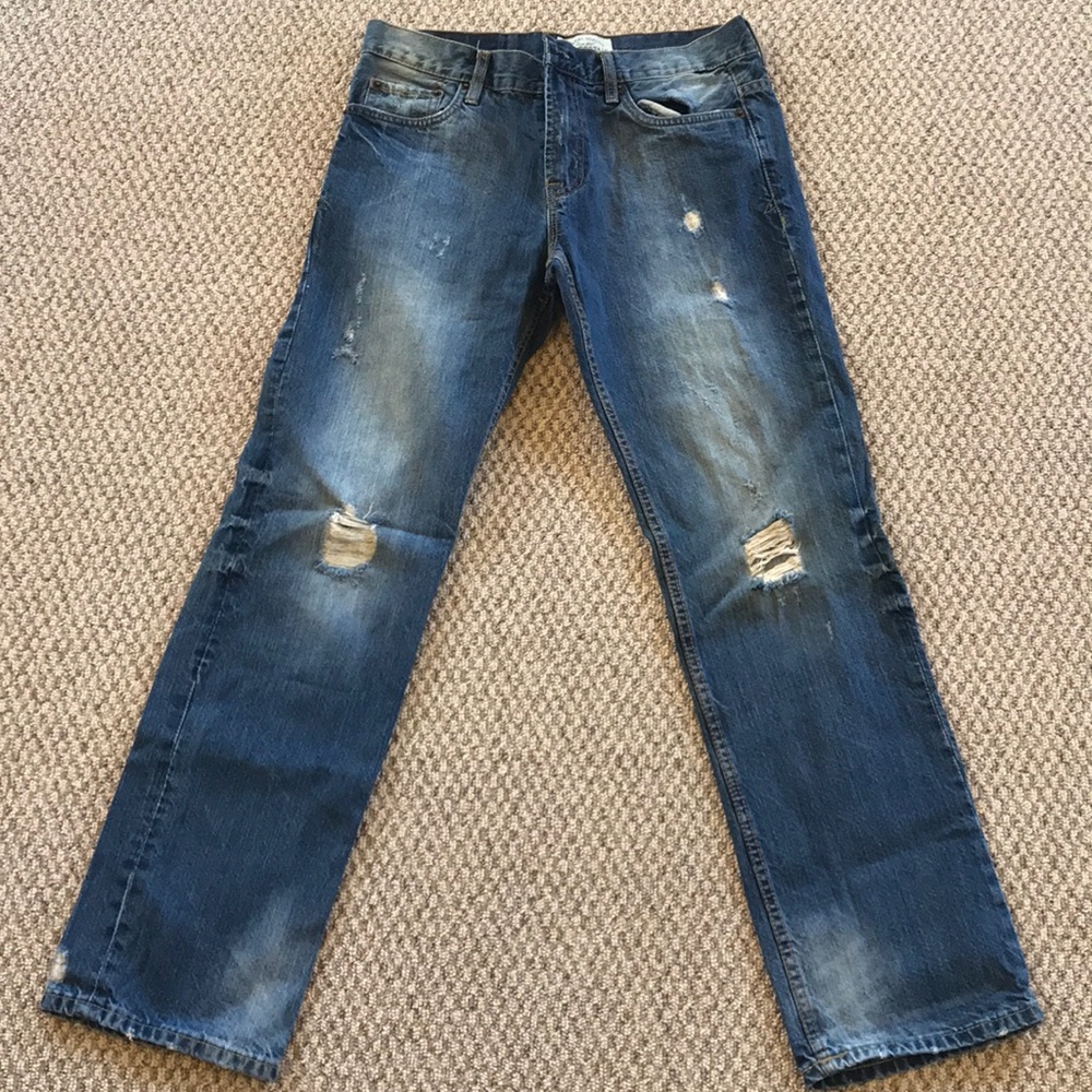 31/32 Straight Leg Aeropostale Jeans